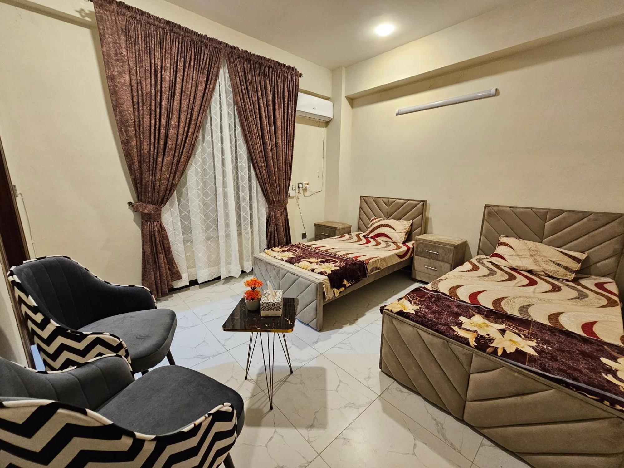 Motorway Majesty Suites Islamabad - Near Islamabad International Airport And Motorway Zimmer foto