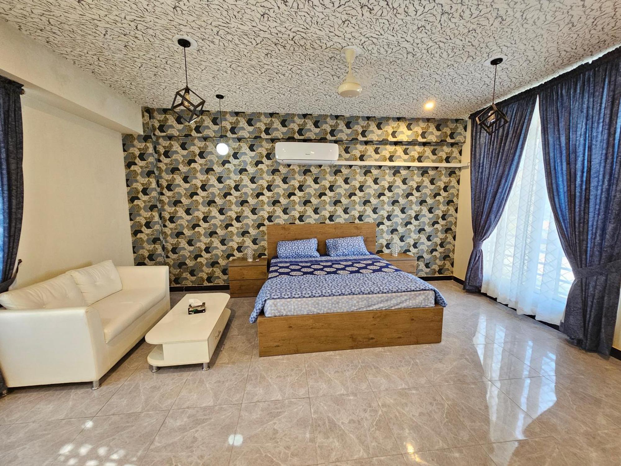 Motorway Majesty Suites Islamabad - Near Islamabad International Airport And Motorway Zimmer foto